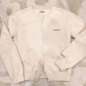 overdue flair 아이보리 가디건 한국 브랜드