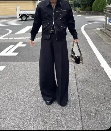 tttmsw Work jacket w/pierce (BLACK)