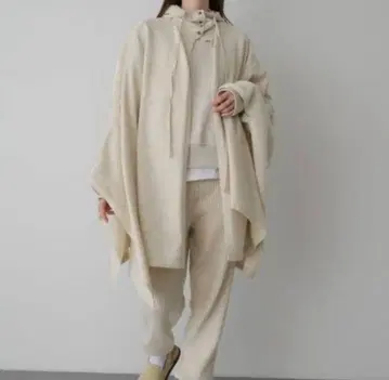 새상품 Canal Jean Arc 판초