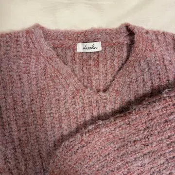 dazzler 핑크 니트