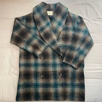 체크 무늬 더블 브레스트 체스터 코트