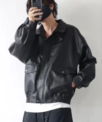 ASTRONOMY 충전솜 빈티지 PU 인조 가죽 숏 기장 블루종