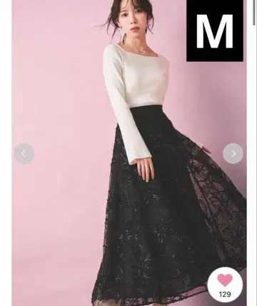 새상품 셀포드 CELFORD 브러쉬드 자수 스커트