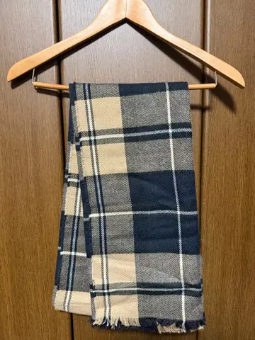 바나나리퍼블릭 체크 머플러 카멜 x 네이비