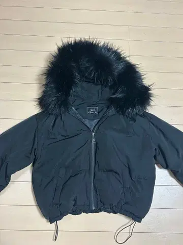 Rady 레이디 퍼 포함 다운 자켓 블랙