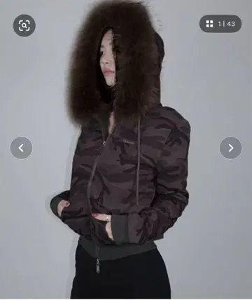 [ MEMECLE / 메메쿠루 ] 퍼 후드 더블 지퍼 파카