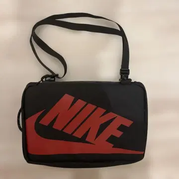 Nike 숄더백 블랙/레드