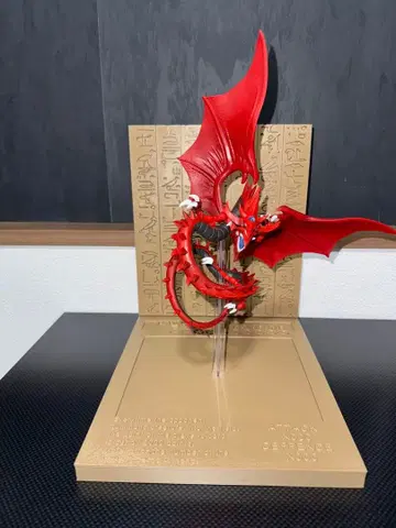 오시리스의 천공룡 받침대 디오라마