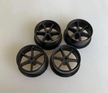 미니 사륜구동 정밀 가공 로우 하이 카본 휠 페라 하프 심리스