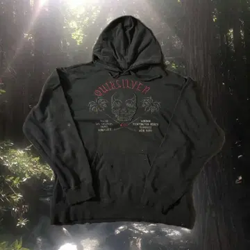 Quiksilver 블랙 후드티 그래픽 프린트 Y2K 그런지