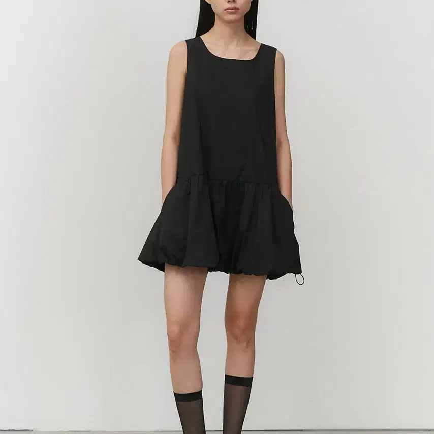 Amomento Mini Volume Dress #아모멘토,#아모멘토원피스,#아모멘토제니