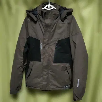 워크맨 필드 코어 디어매직 다이렉트 방풍 방한 자켓