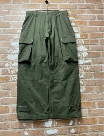 카고 팬츠 밀리터리 팬츠 카키 군용 팬츠 더블니 구제 의류