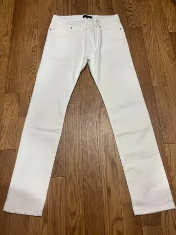 화이트 데님 팬츠