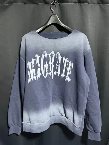 구제 의류 리메이크 그라데이션 맨투맨 네이비