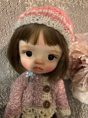 커스텀 인형 핑크 니트 가디건