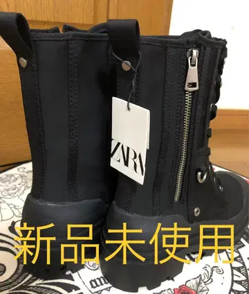 [미사용 새상품] ZARA 블랙 레이스업 통굽 부츠 사이즈 38 24.5