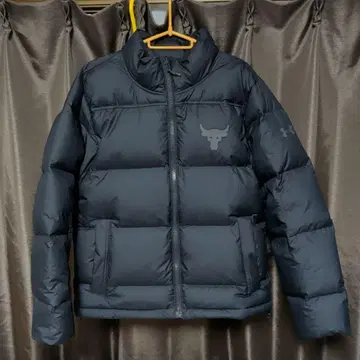 언더아머 다운 자켓 MD/M 블랙