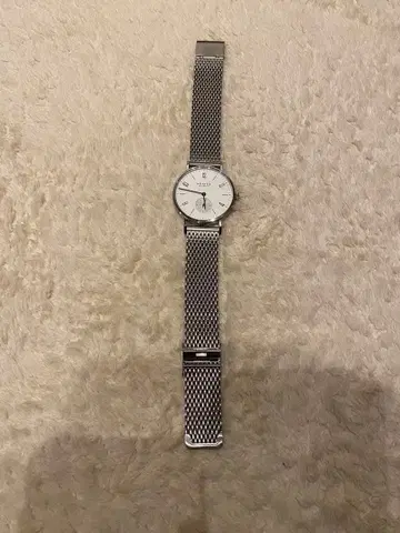 노모스 탕겐테 수동 와인딩 35mm