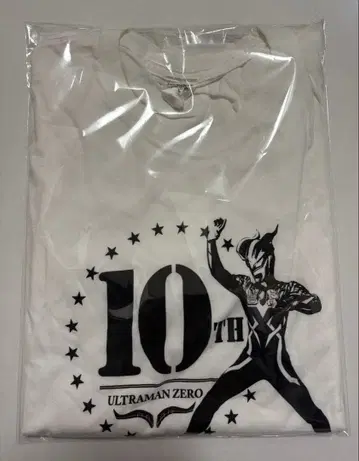 울트라맨 제로 10주년 기념 T셔츠 L 사이즈