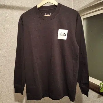 THE NORTH FACE 블랙 긴팔 티셔츠 [ 정가 6,380 ]