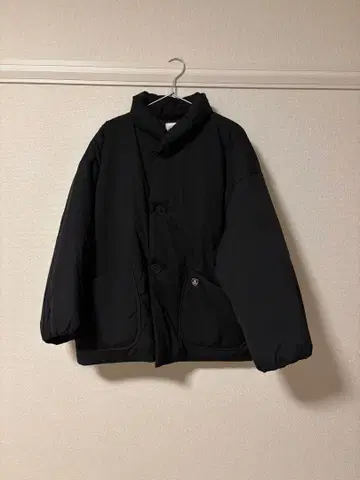 ORCIVAL 블랙 다운 자켓