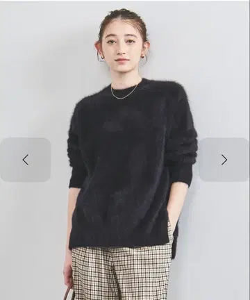 유나이티드 애로우즈 폭스 캐시미어 크루넥 니트 24FW