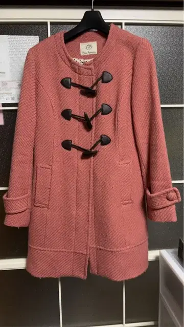 핑크 더플 코트