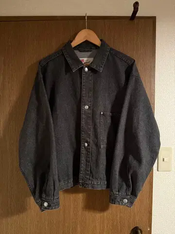 트래디셔널 웨더웨어 다크 그레이 데님 자켓