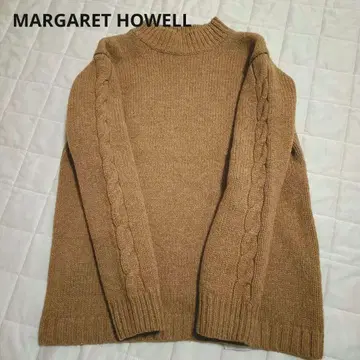 MARGARET HOWELL 모크 넥 스웨터 카멜