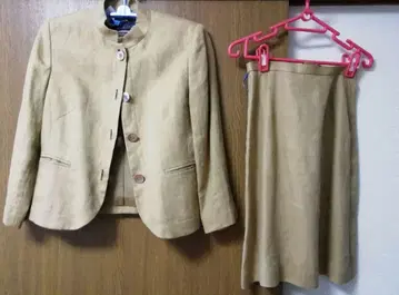 새상품급 TOMORROWLAND 린넨 수트 사이즈 36