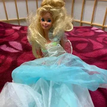 바비 인형 스카이블루 드레스