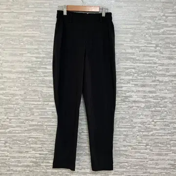 주티 테이퍼드 팬츠 S 사이즈 블랙 택 포함 새상품