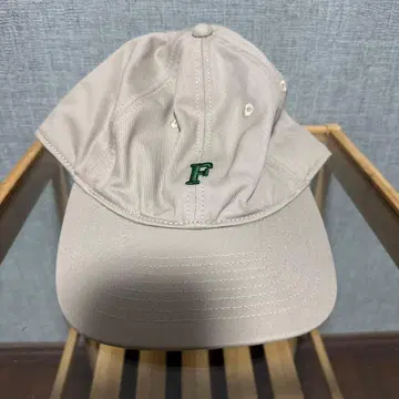 Felco 베이지 6패널 캡