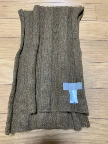 MARGARET HOWELL 머플러