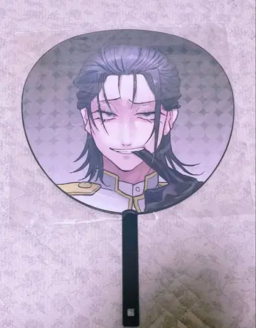 음울한 캐릭터 러브코미디 아이돌 의상 타카히토 부채