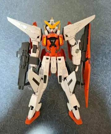 1/100 건담 큐리오스 도색 완료품