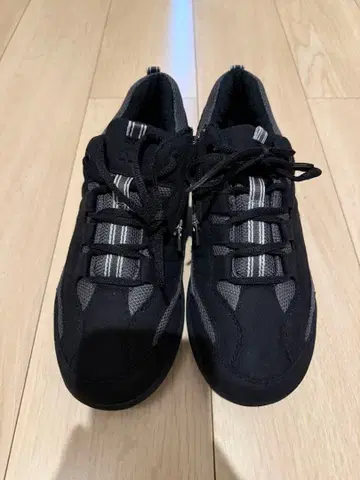 엘레쎄 ellese 신발 27.0cm