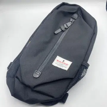 MAKAVELIC 마카베릭 바디백 숄더백 블랙