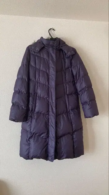 새상품급 유니클로 프리미엄 다운 코트 롱 L UNIQLO