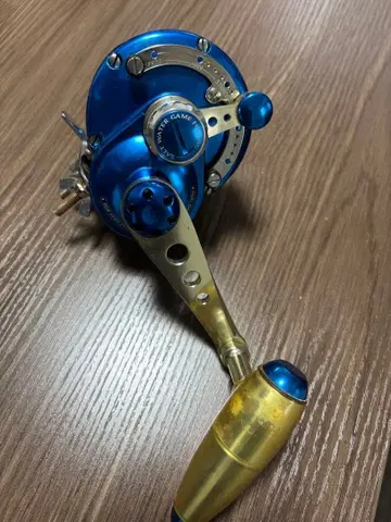 베이트릴 파랑 금속 핸들