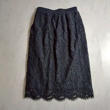 새상품급 레이스 패턴 깔끔한 타이트 스커트 M 네이비