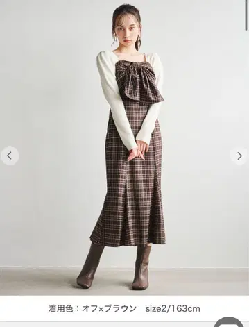 릴리안 캐럿 니트 도킹 체크 무늬 원피스