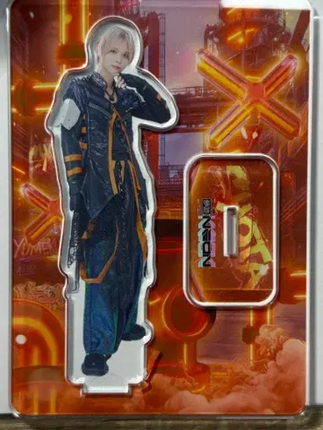 꿈 먹는 neon 쇼타 아크릴 스탠드