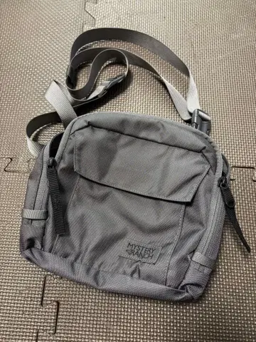 MYSTERY RANCH 그레이 숄더백