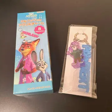 주토피아2 아크릴 참 파우버트