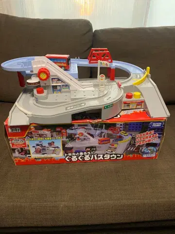 토미카 빙글빙글 버스타운