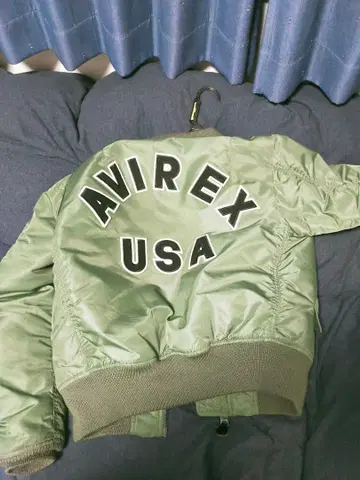 AVIREX MA-1 플라이트 자켓 올리브 그린
