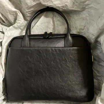 컨디션 최상 신진 공방 블랙 가죽 백