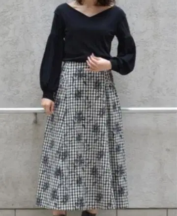 하자품 Greed International 깅엄 체크 플라워 스커트